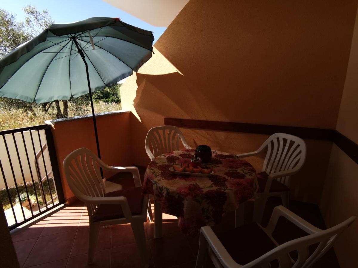 Apartmani Berber Babici Exteriör bild