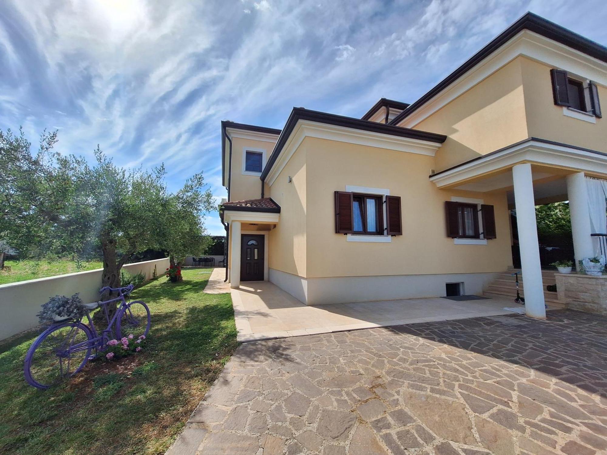 Apartmani Berber Babici Exteriör bild