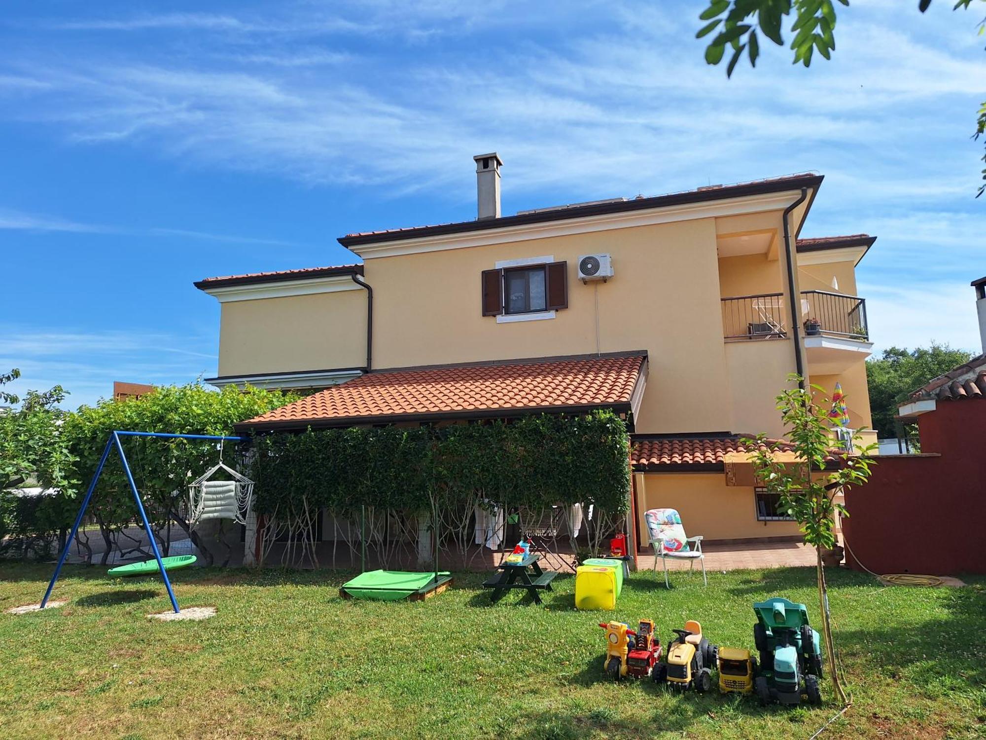 Apartmani Berber Babici Exteriör bild
