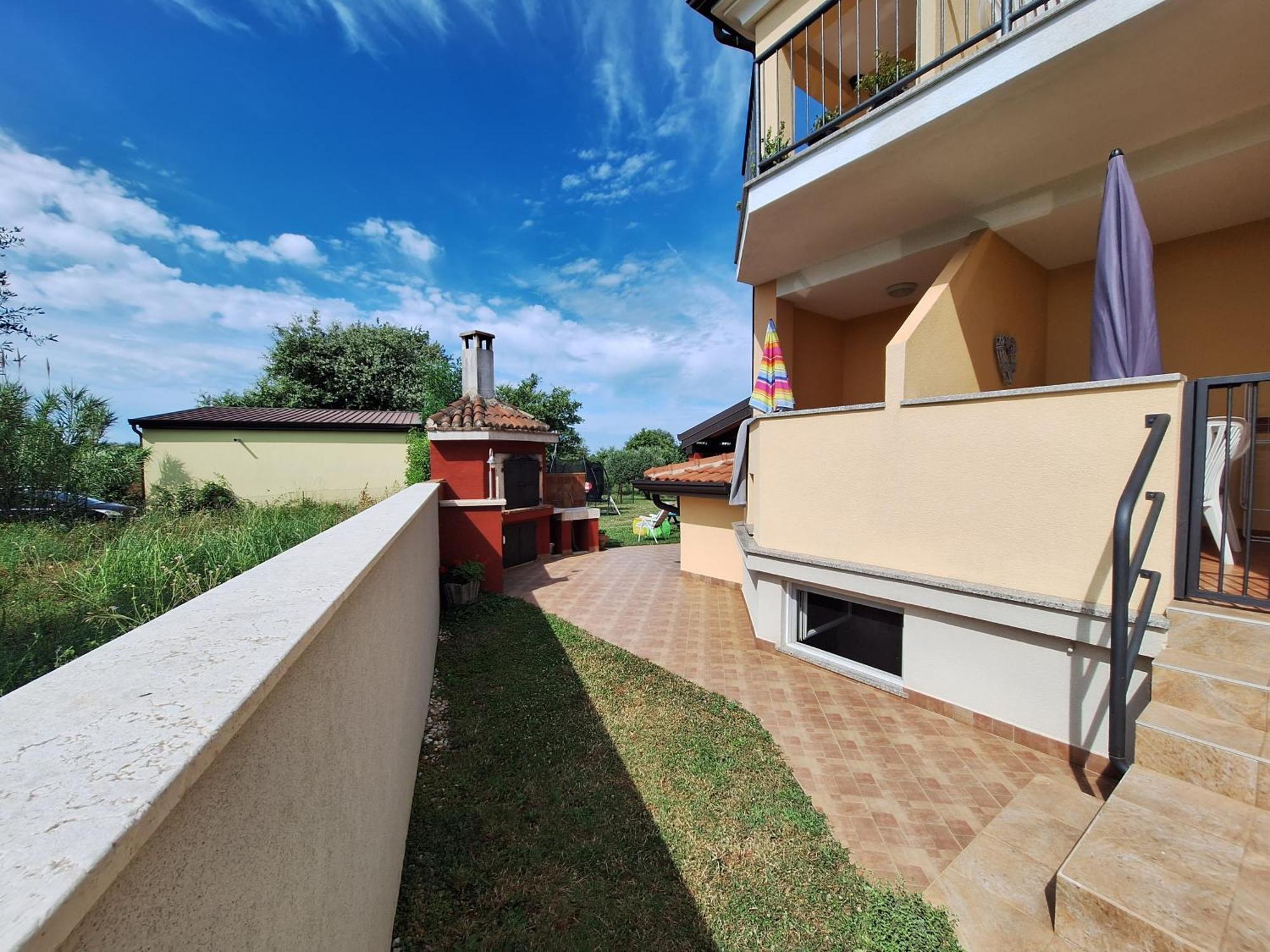 Apartmani Berber Babici Exteriör bild