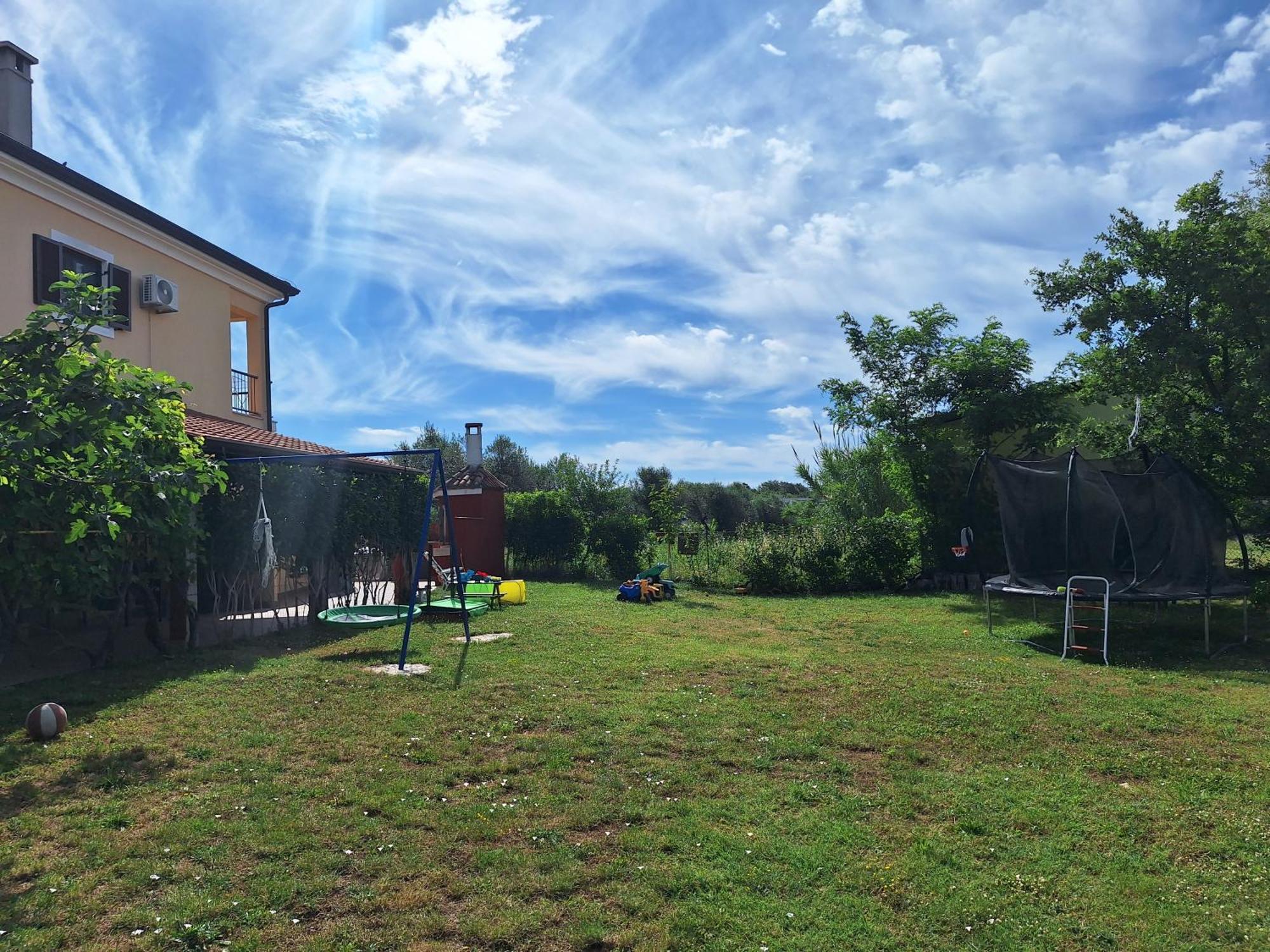 Apartmani Berber Babici Exteriör bild